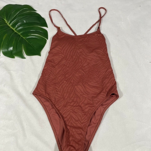 NEW Roxy [ Small ]‎ Wild Babe Animal Print One-Piece Swimsuit Marsala - Picture 4 of 12